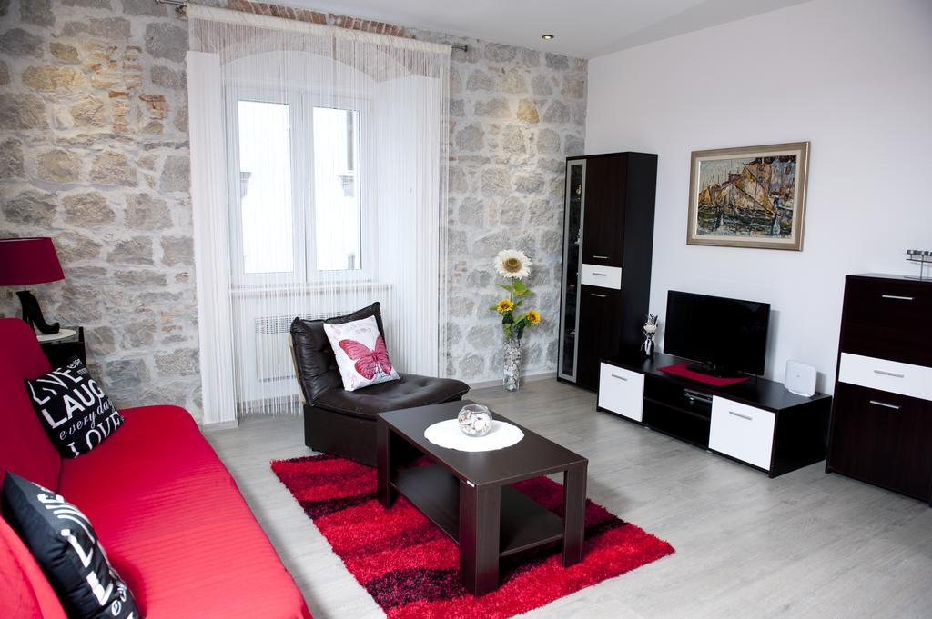 Apartman U Srcu Grada - Ilicev Prolaz Сплит Экстерьер фото